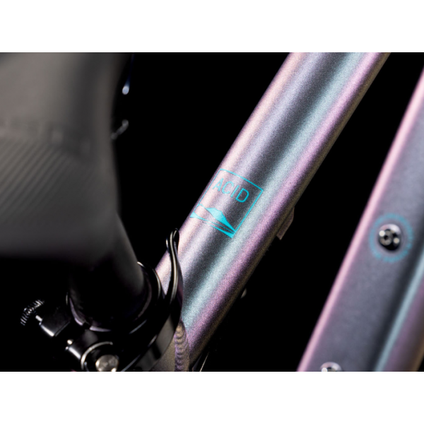 detalle sillin CUBE ACID 200 DISC