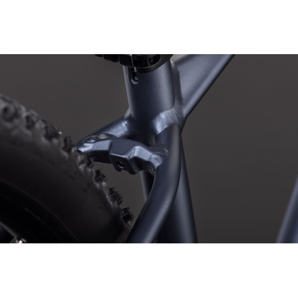 detalle trasero CUBE REACTION SLX