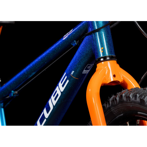 detalle horquilla CUBE ACID 200 DISC